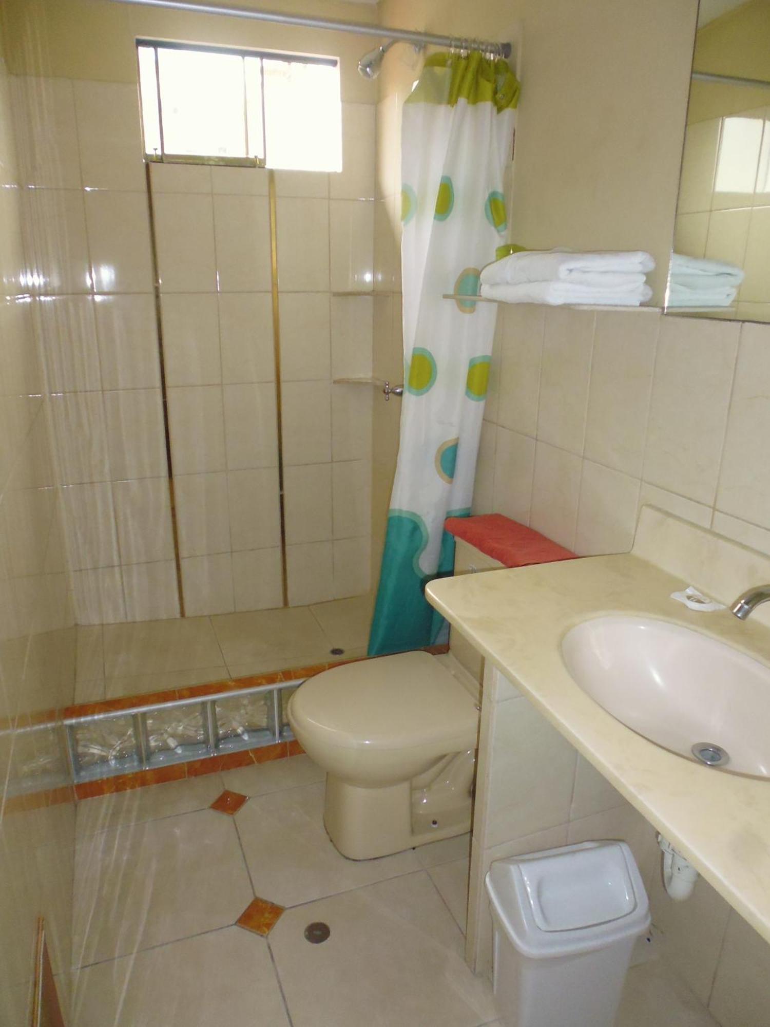 Hotel Tinkus Inn Lima Kültér fotó