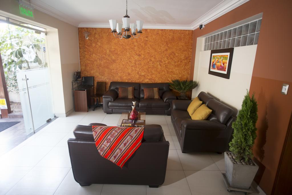 Hotel Tinkus Inn Lima Kültér fotó